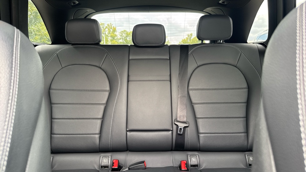 Mercedes-Benz GLC 220d 4Matic AMG Line Premium 5dr 9G-Tronic Diesel Estate - Image 15