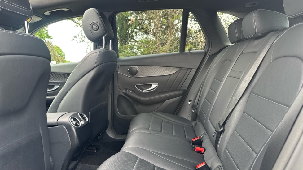 Mercedes-Benz GLC 220d 4Matic AMG Line Premium 5dr 9G-Tronic Diesel Estate - Image 16