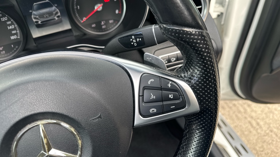 Mercedes-Benz GLC 220d 4Matic AMG Line Premium 5dr 9G-Tronic Diesel Estate - Image 28