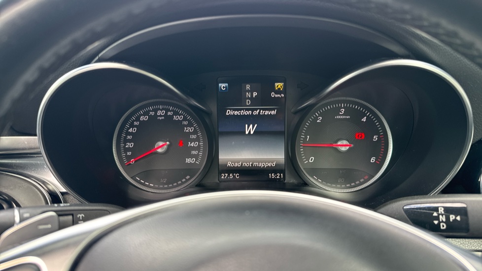 Mercedes-Benz GLC 220d 4Matic AMG Line Premium 5dr 9G-Tronic Diesel Estate - Image 36