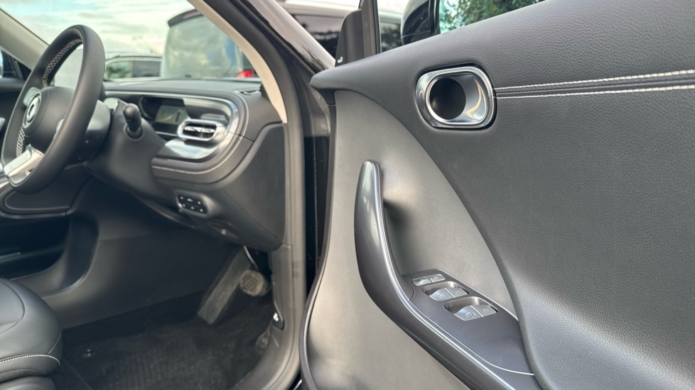 smart Hashtag 1 200kW Premium 66kWh 5dr Auto Electric Hatchback - Image 25