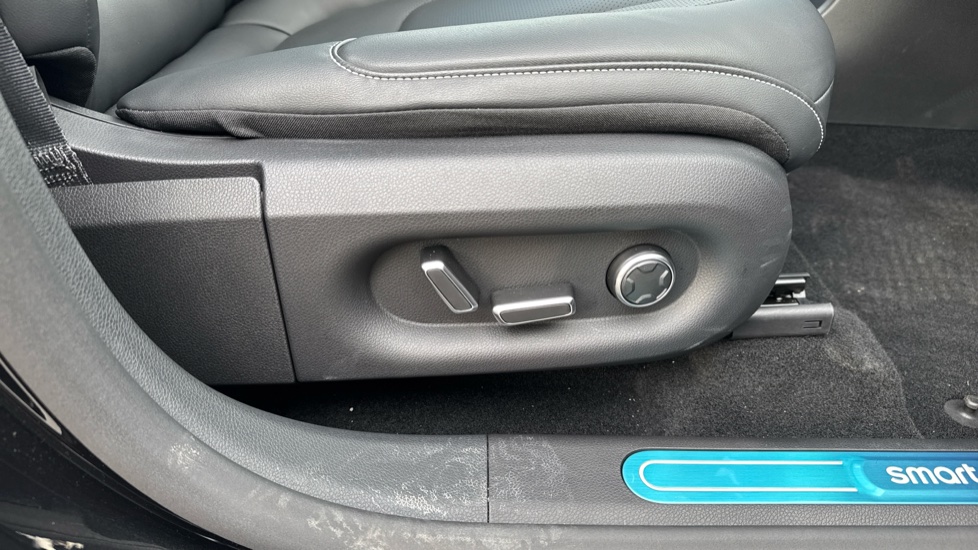 smart Hashtag 1 200kW Premium 66kWh 5dr Auto Electric Hatchback - Image 26