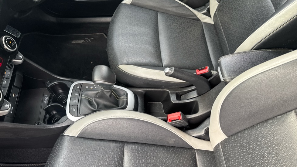 Kia Picanto 1.0 X-Line S 5dr Auto Petrol Hatchback - Image 13