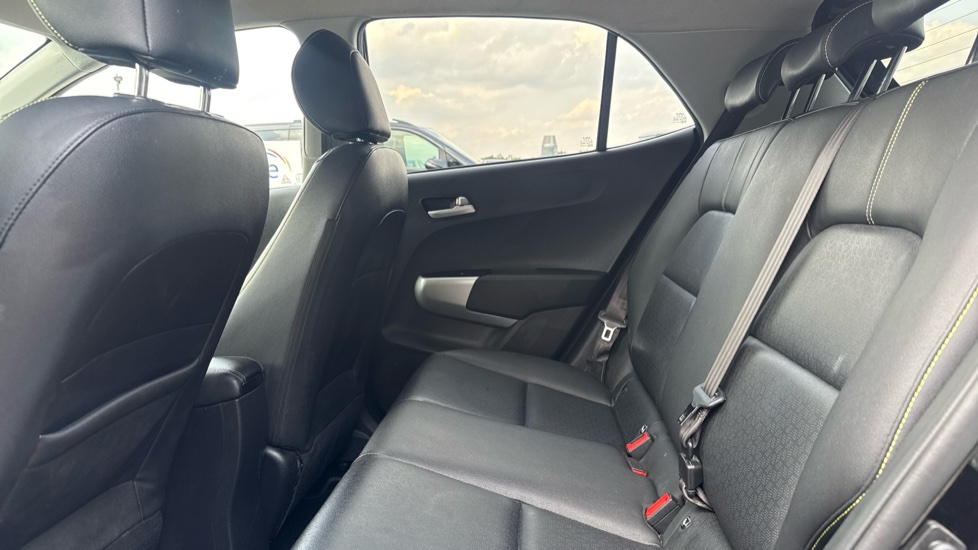 Kia Picanto 1.0 X-Line S 5dr Auto Petrol Hatchback - Image 16