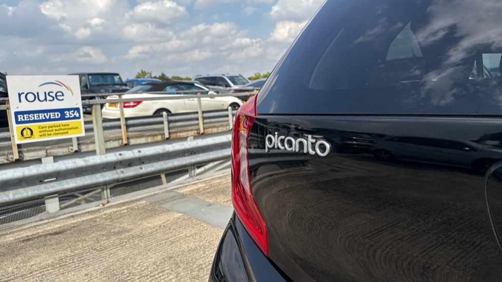 Kia Picanto 1.0 X-Line S 5dr Auto Petrol Hatchback - Image 21