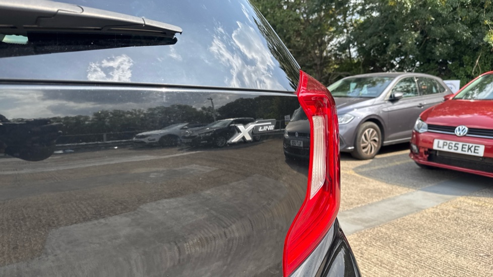 Kia Picanto 1.0 X-Line S 5dr Auto Petrol Hatchback - Image 22