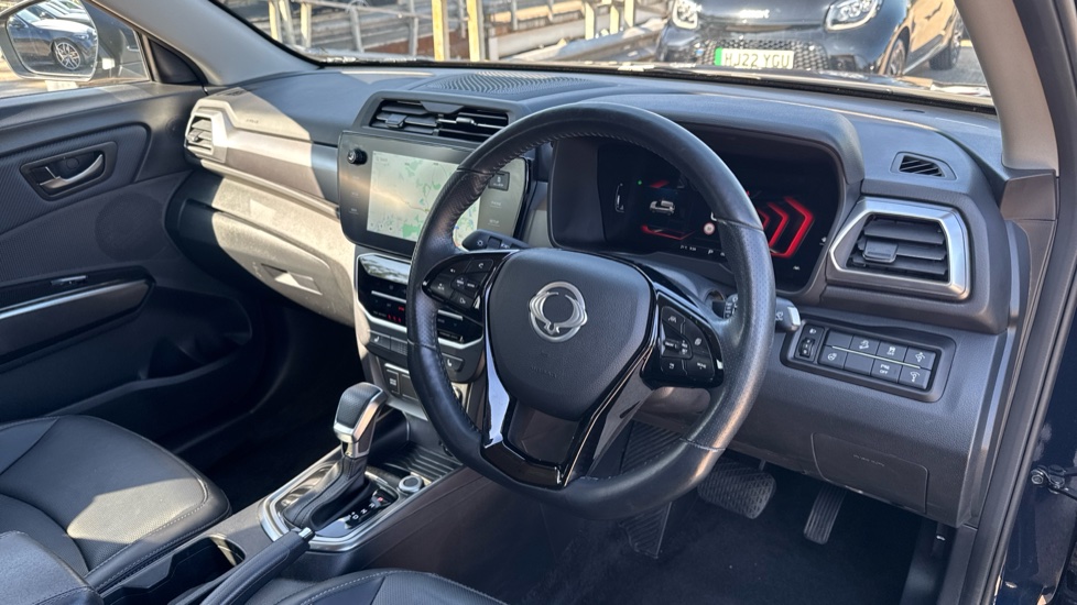 Kgm Tivoli 1.5 K40 5dr Auto Petrol Hatchback - Image 11