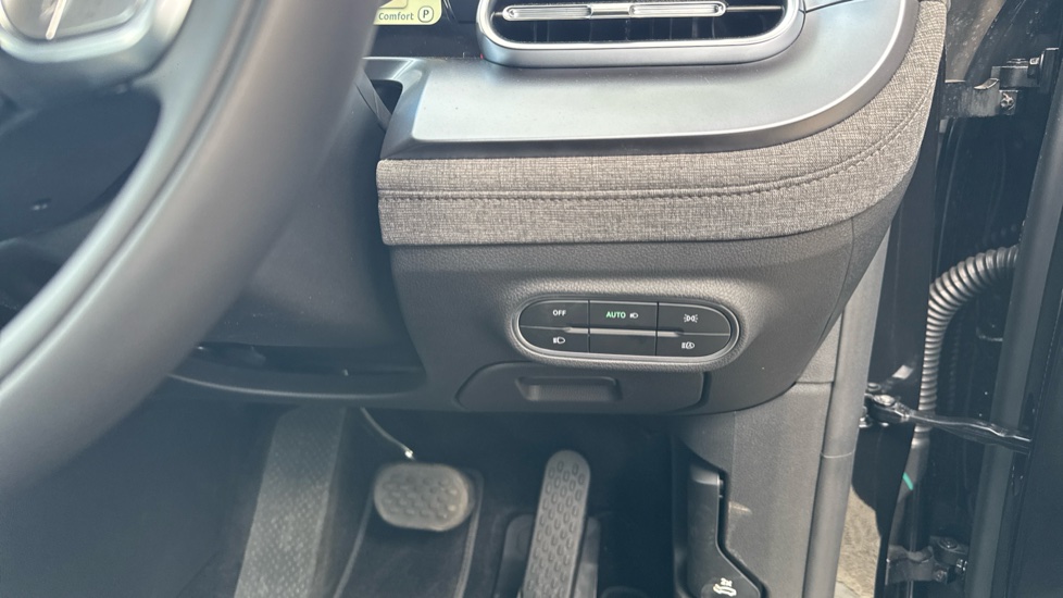 smart Hashtag 1 200kW Pure 49kWh 5dr Auto Electric Hatchback - Image 25