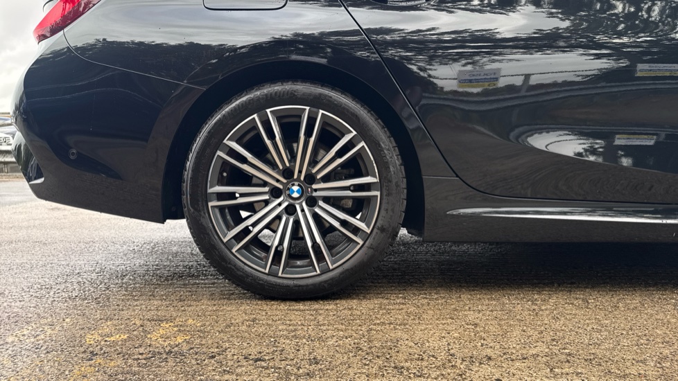 BMW 3 Series 320i M Sport 4dr Step Auto Petrol Saloon - Image 7