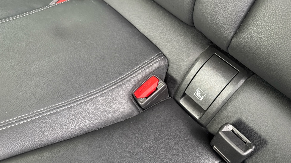 BMW 3 Series 320i M Sport 4dr Step Auto Petrol Saloon - Image 17