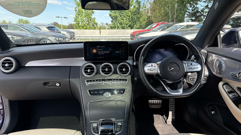 Mercedes-Benz C-Class C220d AMG Line Premium Plus 2dr 9G-Tronic Diesel Coupe - Image 10