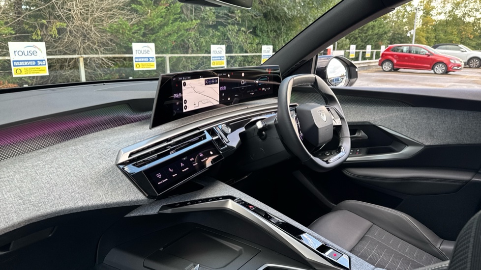 Peugeot 3008 1.2 Hybrid 145 GT 5dr e-DSC6 Petrol Estate - Image 9