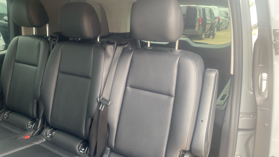 Mercedes-Benz Vito L2 Diesel Rwd 119CDI Select Crew Van 9G-Tronic - Image 23