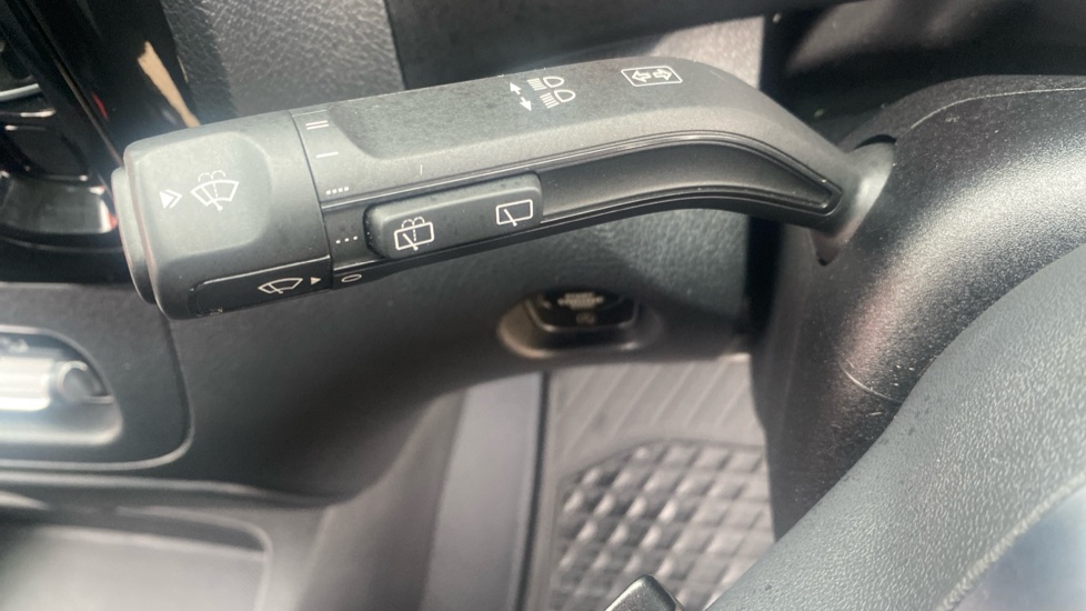 Mercedes-Benz Vito L2 Diesel Rwd 119CDI Select Crew Van 9G-Tronic - Image 33