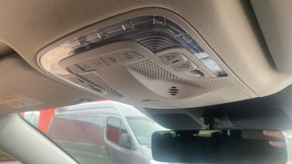 Mercedes-Benz Vito L2 Diesel Rwd 119CDI Select Crew Van 9G-Tronic - Image 37