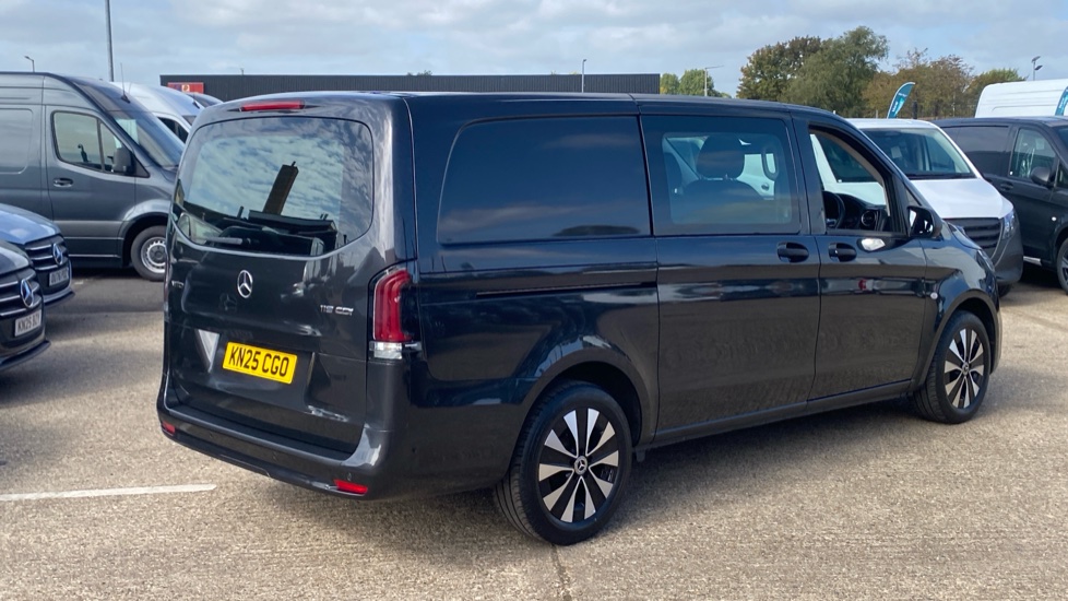 Mercedes-Benz Vito L2 Diesel Rwd 119CDI Select Crew Van 9G-Tronic - Image 9