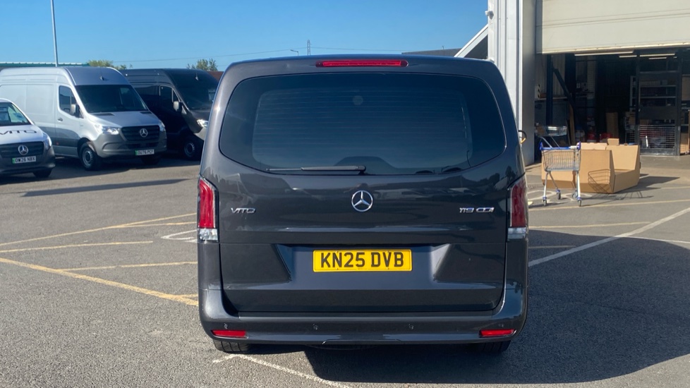 Mercedes-Benz Vito L3 Diesel Rwd 119CDI Select Crew Van 9G-Tronic - Image 10