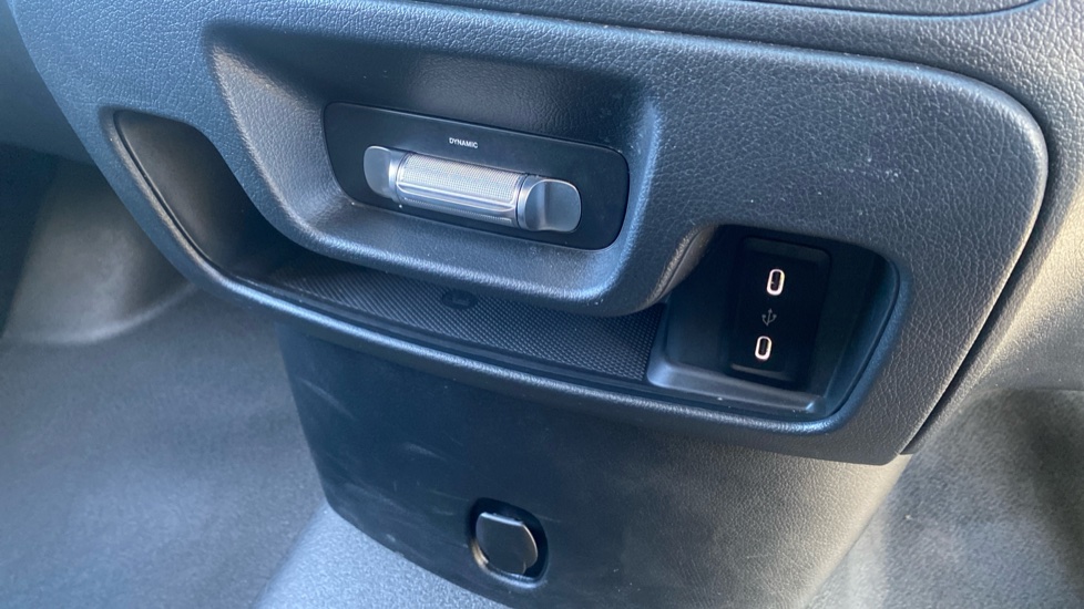 Mercedes-Benz Vito L3 Diesel Rwd 119CDI Select Crew Van 9G-Tronic - Image 36