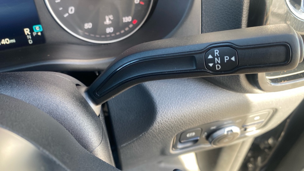 Mercedes-Benz Vito L3 Diesel Rwd 119CDI Select Crew Van 9G-Tronic - Image 30