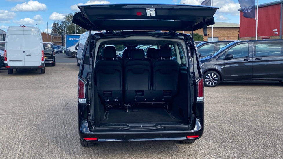 Mercedes-Benz Vito Tourer L3 Diesel Rwd 116 CDI Select 9-Seater 9G-Tronic - Image 3
