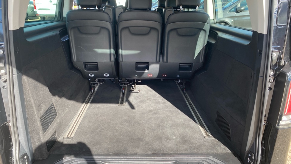 Mercedes-Benz Vito Tourer L3 Diesel Rwd 116 CDI Select 9-Seater 9G-Tronic - Image 38