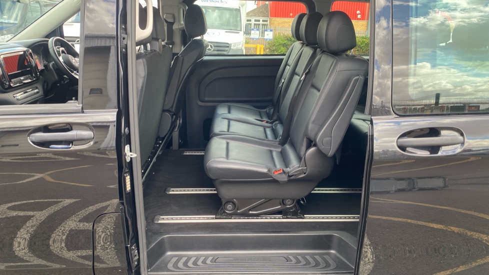 Mercedes-Benz Vito Tourer L3 Diesel Rwd 116 CDI Select 9-Seater 9G-Tronic - Image 15