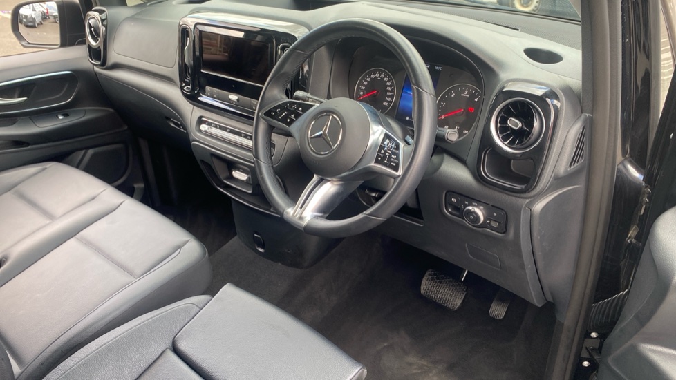 Mercedes-Benz Vito Tourer L3 Diesel Rwd 116 CDI Select 9-Seater 9G-Tronic - Image 25