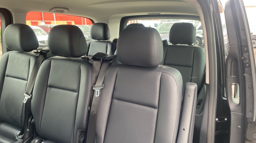 Mercedes-Benz Vito Tourer L3 Diesel Rwd 116 CDI Select 9-Seater 9G-Tronic - Image 16