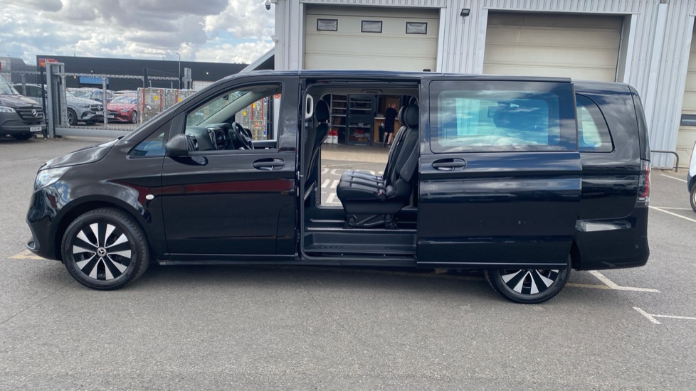 Mercedes-Benz Vito Tourer L3 Diesel Rwd 116 CDI Select 9-Seater 9G-Tronic - Image 14