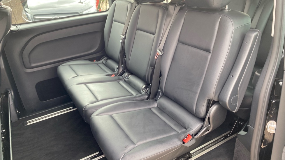 Mercedes-Benz Vito Tourer L3 Diesel Rwd 116 CDI Select 9-Seater 9G-Tronic - Image 24