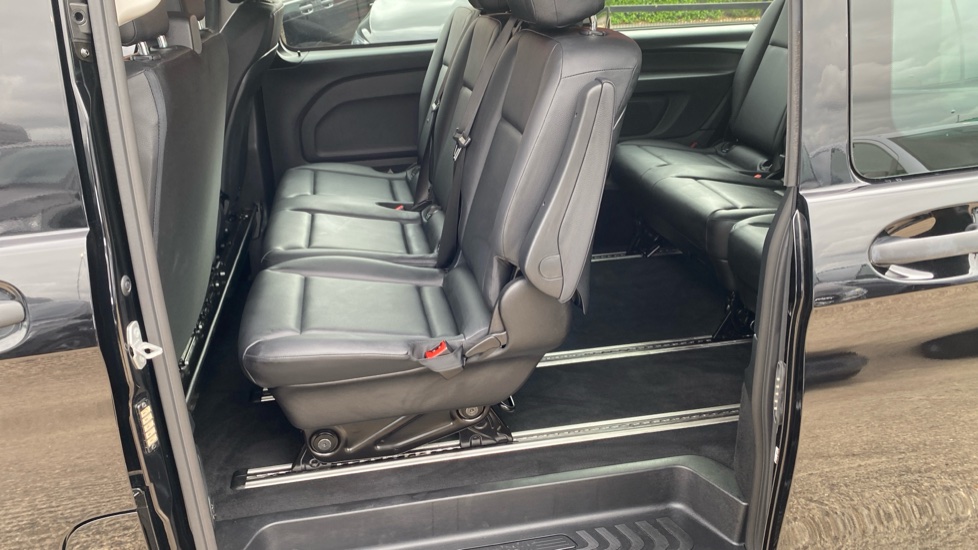 Mercedes-Benz Vito Tourer L3 Diesel Rwd 116 CDI Select 9-Seater 9G-Tronic - Image 26
