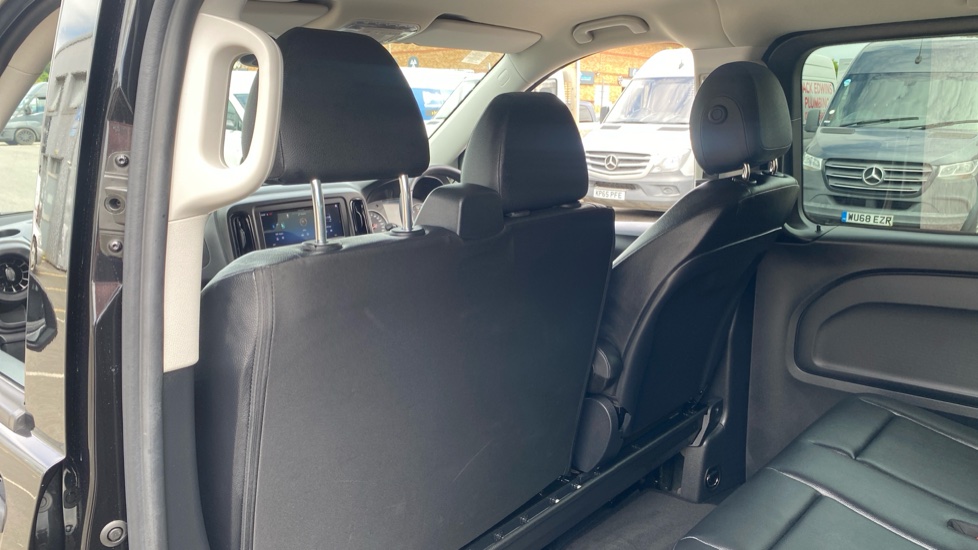 Mercedes-Benz Vito Tourer L3 Diesel Rwd 114 CDI Pro 9-Seater 9G-Tronic - Image 24