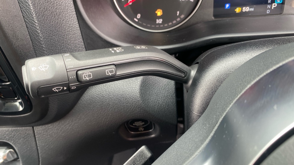 Mercedes-Benz Vito Tourer L3 Diesel Rwd 114 CDI Pro 9-Seater 9G-Tronic - Image 31