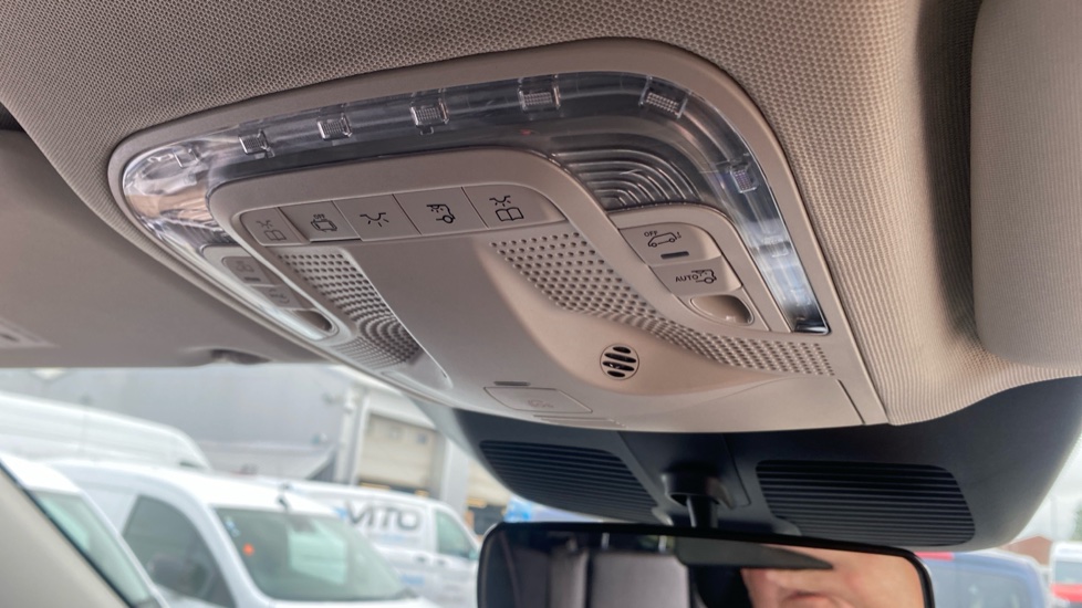 Mercedes-Benz Vito Tourer L3 Diesel Rwd 114 CDI Pro 9-Seater 9G-Tronic - Image 37