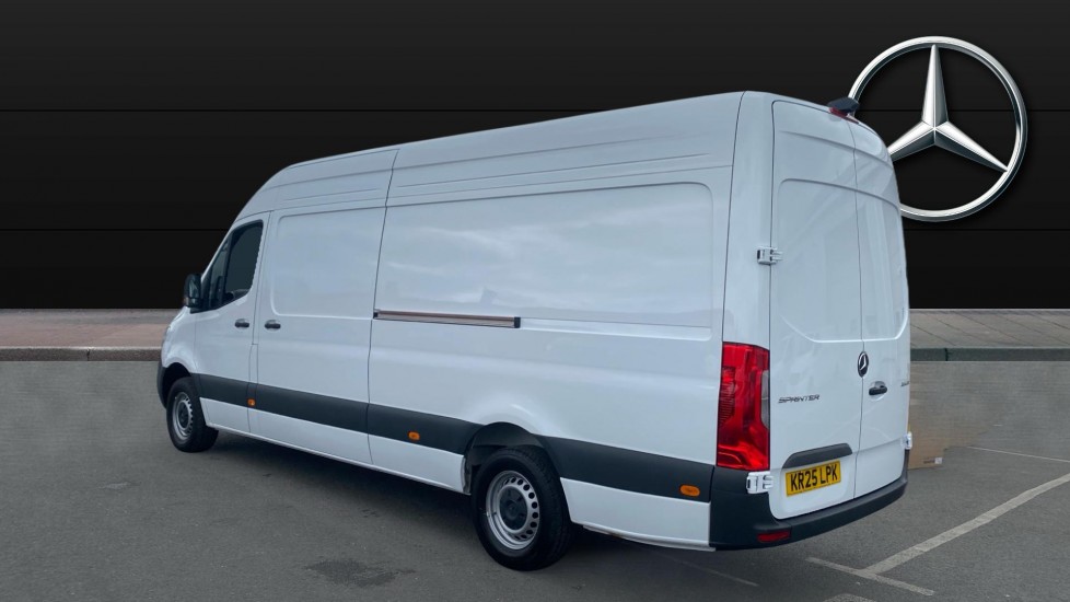 Mercedes-Benz Sprinter 315Cdi L3 Diesel Rwd 3.5t H2 Pro Van 9G-Tronic - Image 4