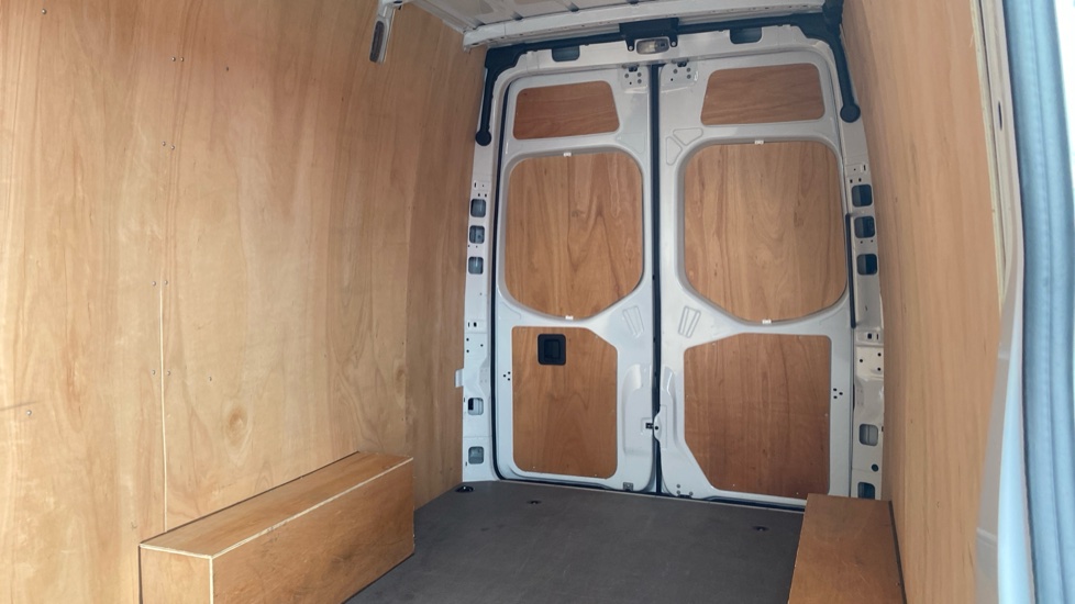 Mercedes-Benz Sprinter 315Cdi L3 Diesel Rwd 3.5t H2 Pro Van 9G-Tronic - Image 16