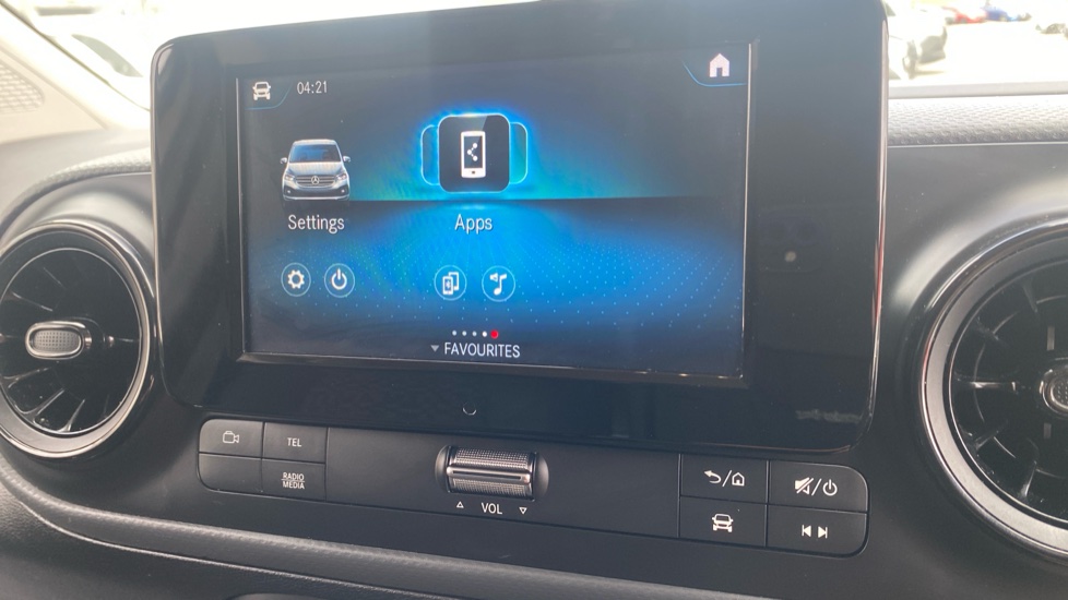 Mercedes-Benz Citan L1 Diesel 110CDI Progressive Van - Image 22
