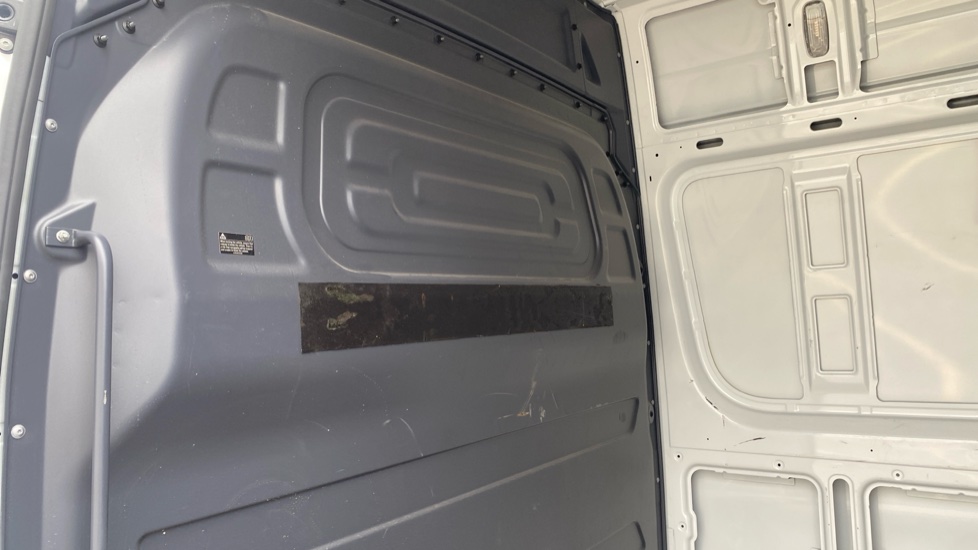 Mercedes-Benz Sprinter 315Cdi L3 Diesel Rwd 3.5t H2 Pro Van 9G-Tronic - Image 18