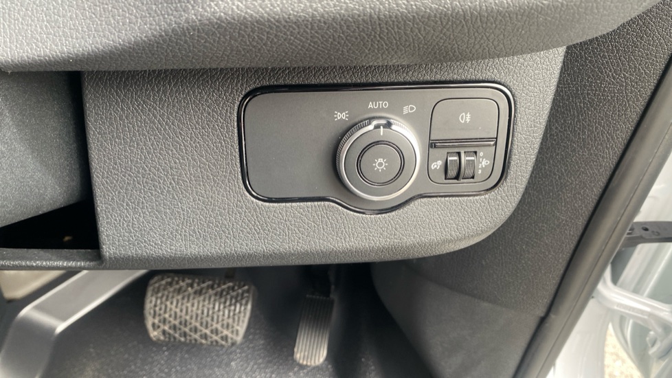 Mercedes-Benz Sprinter 315Cdi L3 Diesel Rwd 3.5t H2 Pro Van 9G-Tronic - Image 31