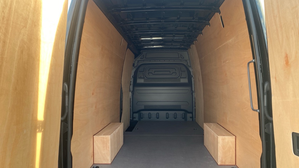 Mercedes-Benz Sprinter 315Cdi L3 Diesel Rwd 3.5t H2 Select Van - Image 17