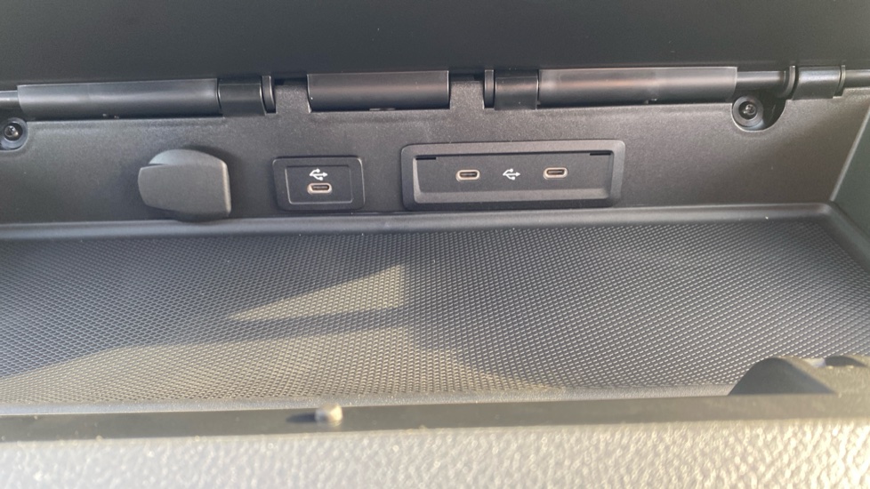 Mercedes-Benz Sprinter 315Cdi L3 Diesel Rwd 3.5t H2 Select Van - Image 32