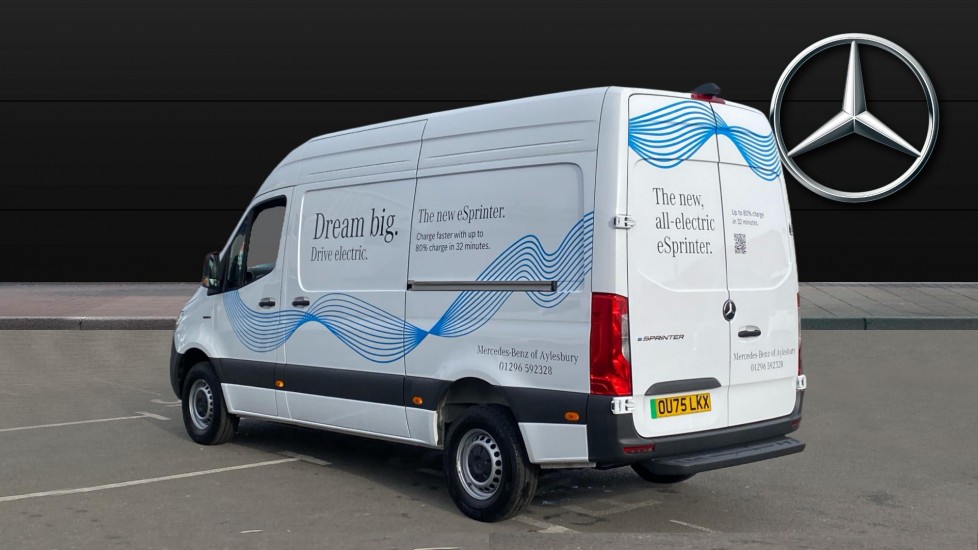 Mercedes-Benz Sprinter E314 L2 Electric Rwd 100kW 81kWh Pro Van Auto - Image 4