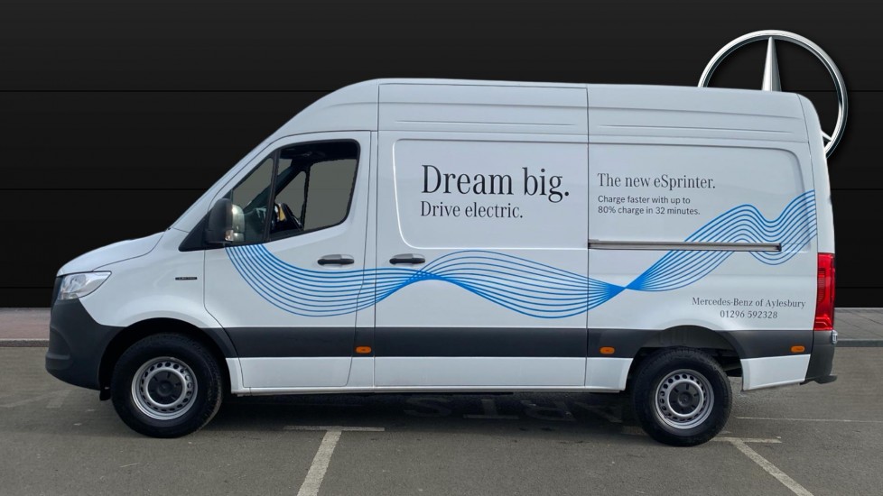Mercedes-Benz Sprinter E314 L2 Electric Rwd 100kW 81kWh Pro Van Auto - Image 5