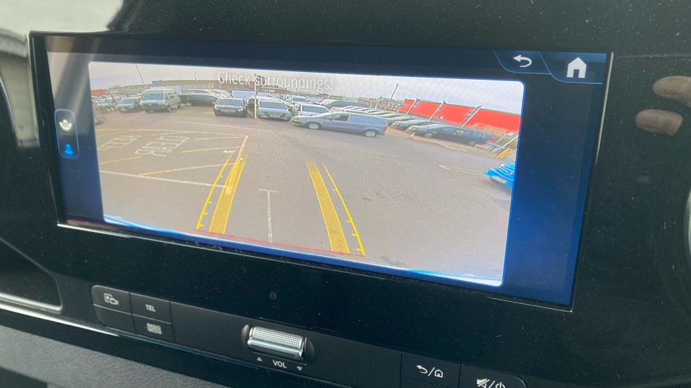 Mercedes-Benz Sprinter E314 L2 Electric Rwd 100kW 81kWh Pro Van Auto - Image 2