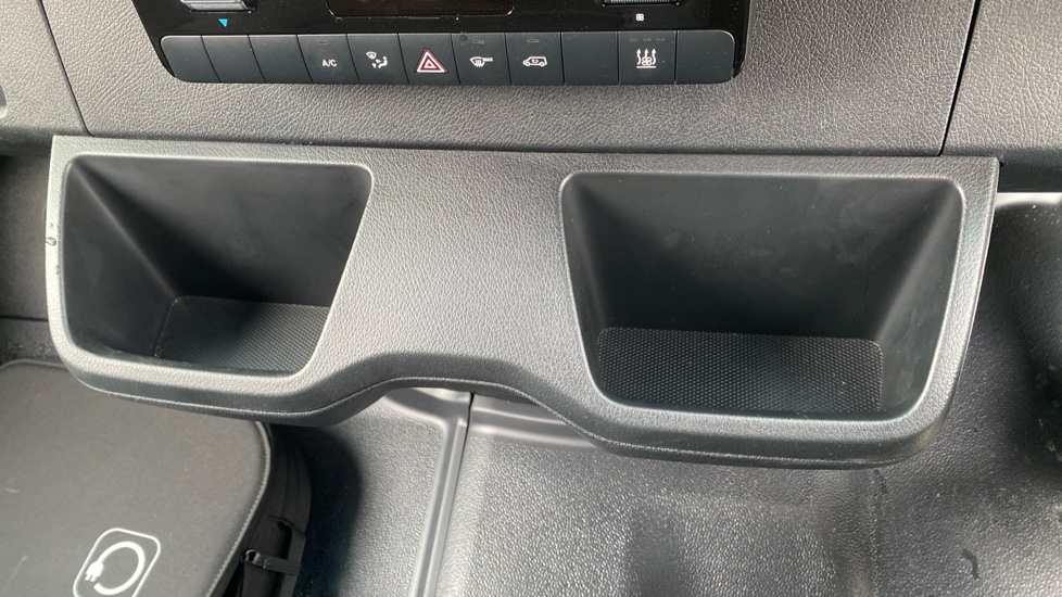Mercedes-Benz Sprinter E314 L2 Electric Rwd 100kW 81kWh Pro Van Auto - Image 31