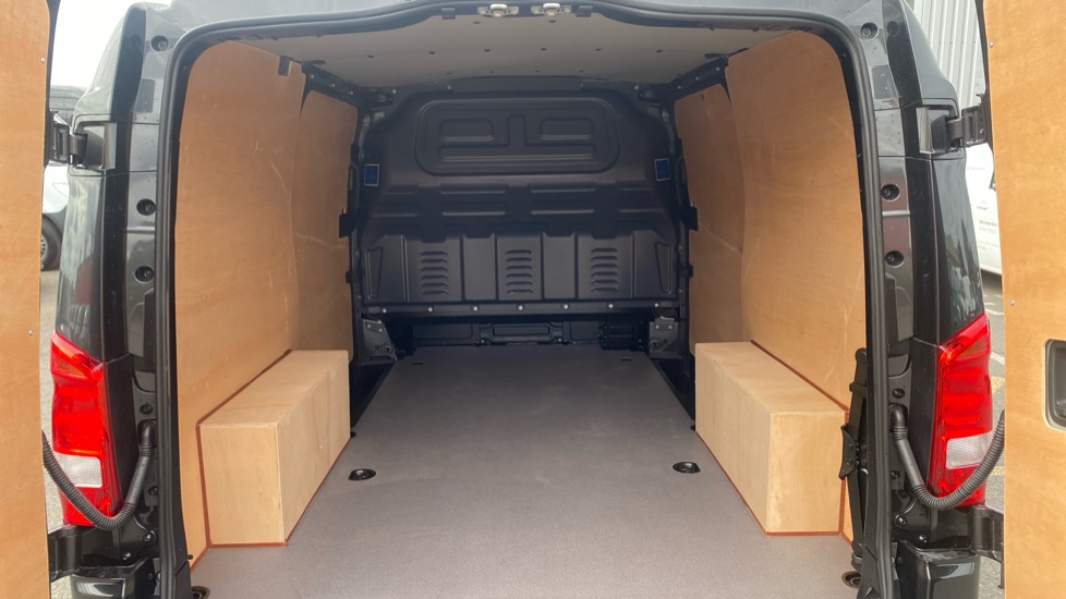 Mercedes-Benz Vito L2 Diesel Rwd 116CDI Select Van 9G-Tronic - Image 16