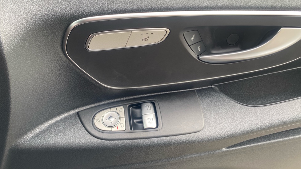 Mercedes-Benz Vito L2 Diesel Rwd 116CDI Select Van 9G-Tronic - Image 35