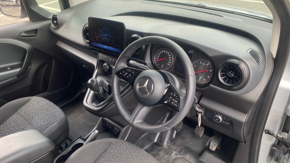 Mercedes-Benz Citan L1 Diesel 110CDI Pro Van - Image 3