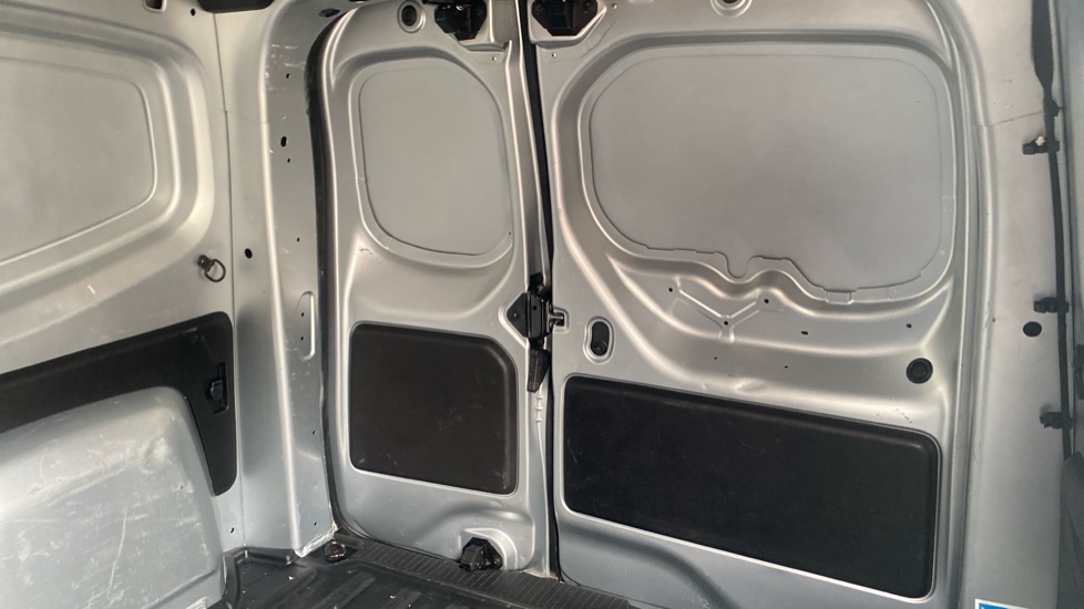 Mercedes-Benz Citan L1 Diesel 110CDI Pro Van - Image 17