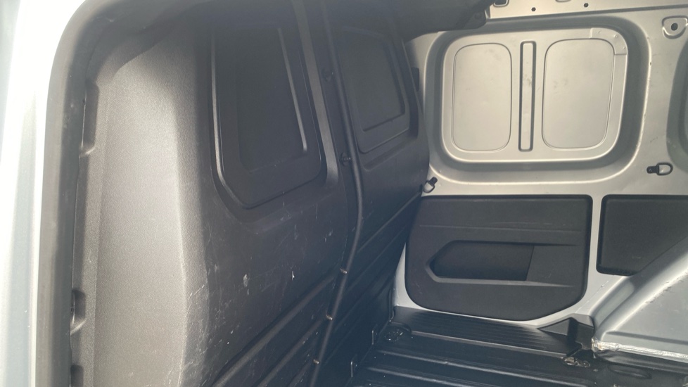 Mercedes-Benz Citan L1 Diesel 110CDI Pro Van - Image 16